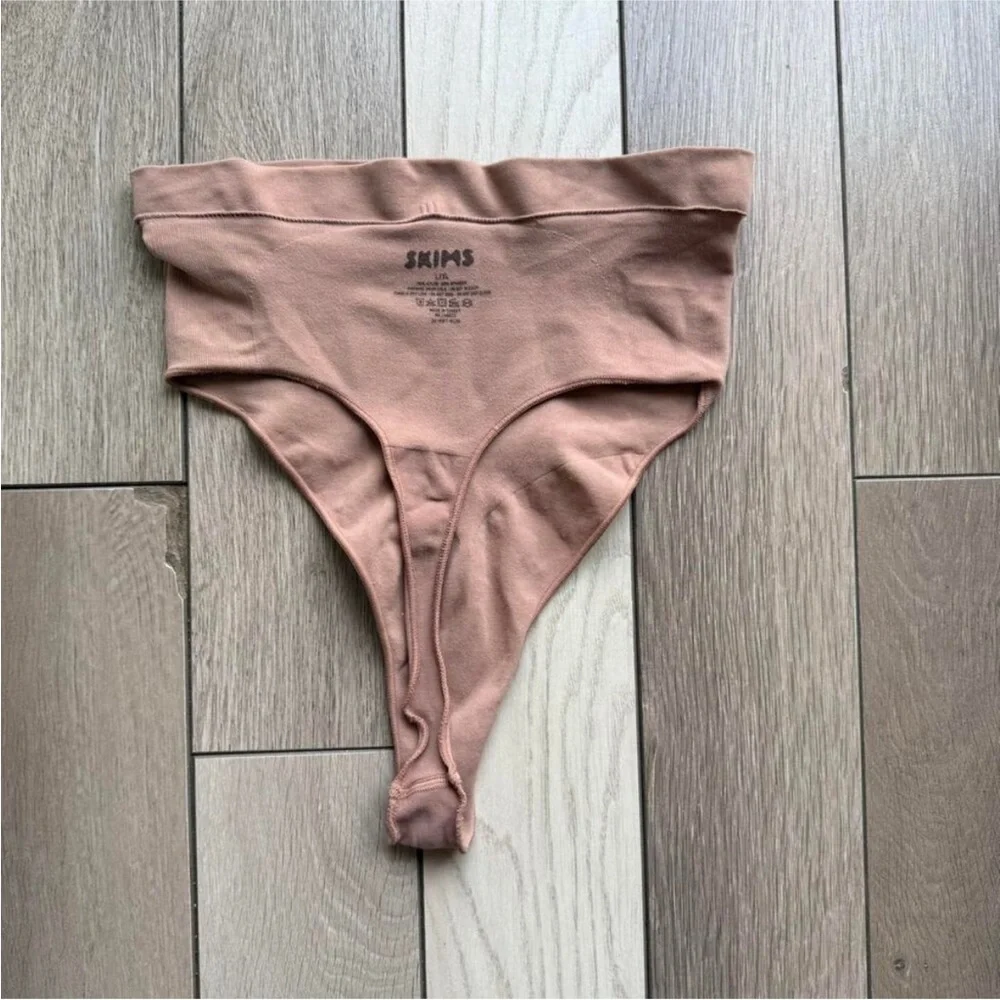 Skims high waisted thong lingerie underwear L/XL NEW NWOB - Picture 5 of 6